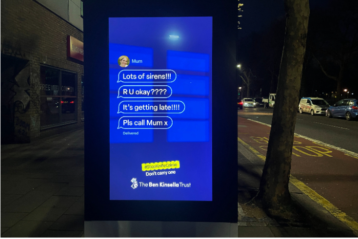 Ben-Kinsella-OOH-campaign.-Credit-Ben-Kinsella-Foundation.-Resized. Outdoor screen showing artificial intelligence monitoring sirens