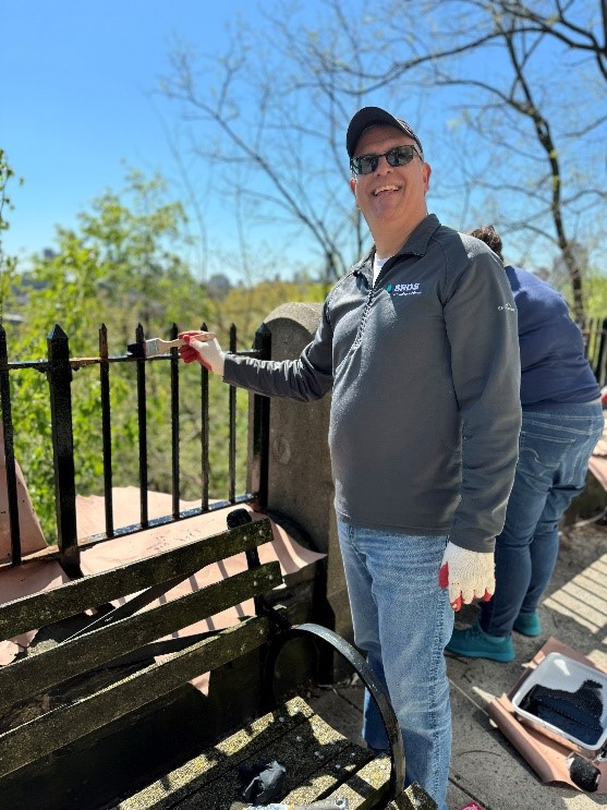 volunteerday20243 Charles Howe, Director, Adwanted SRDS, Volunteer Day New York 2024